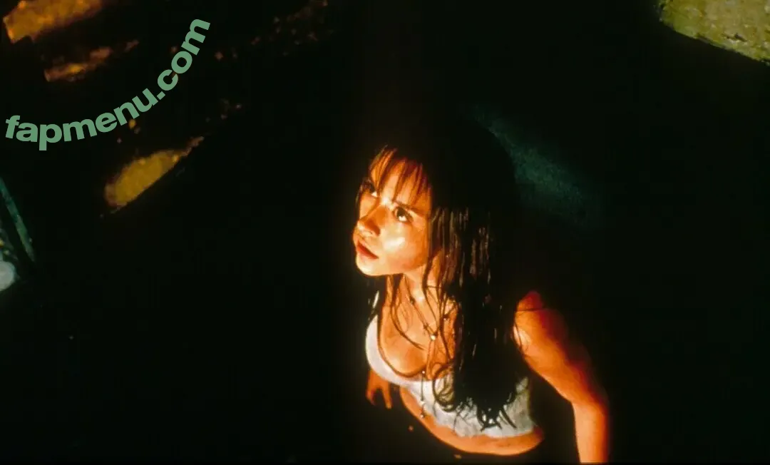 Jennifer Love Hewitt nude photo #0228 (jenniferlovehewitt)