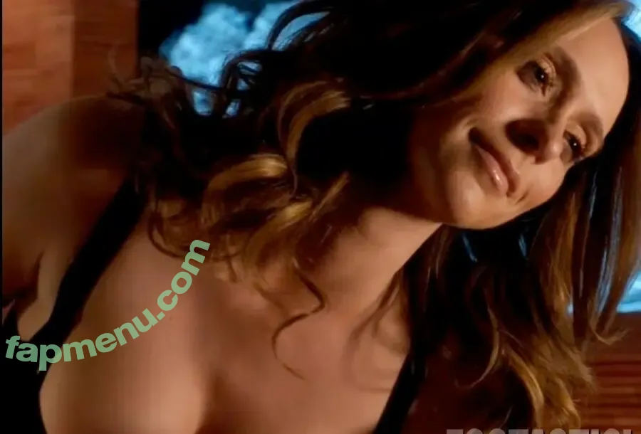 Jennifer Love Hewitt nude photo #0303 (jenniferlovehewitt)