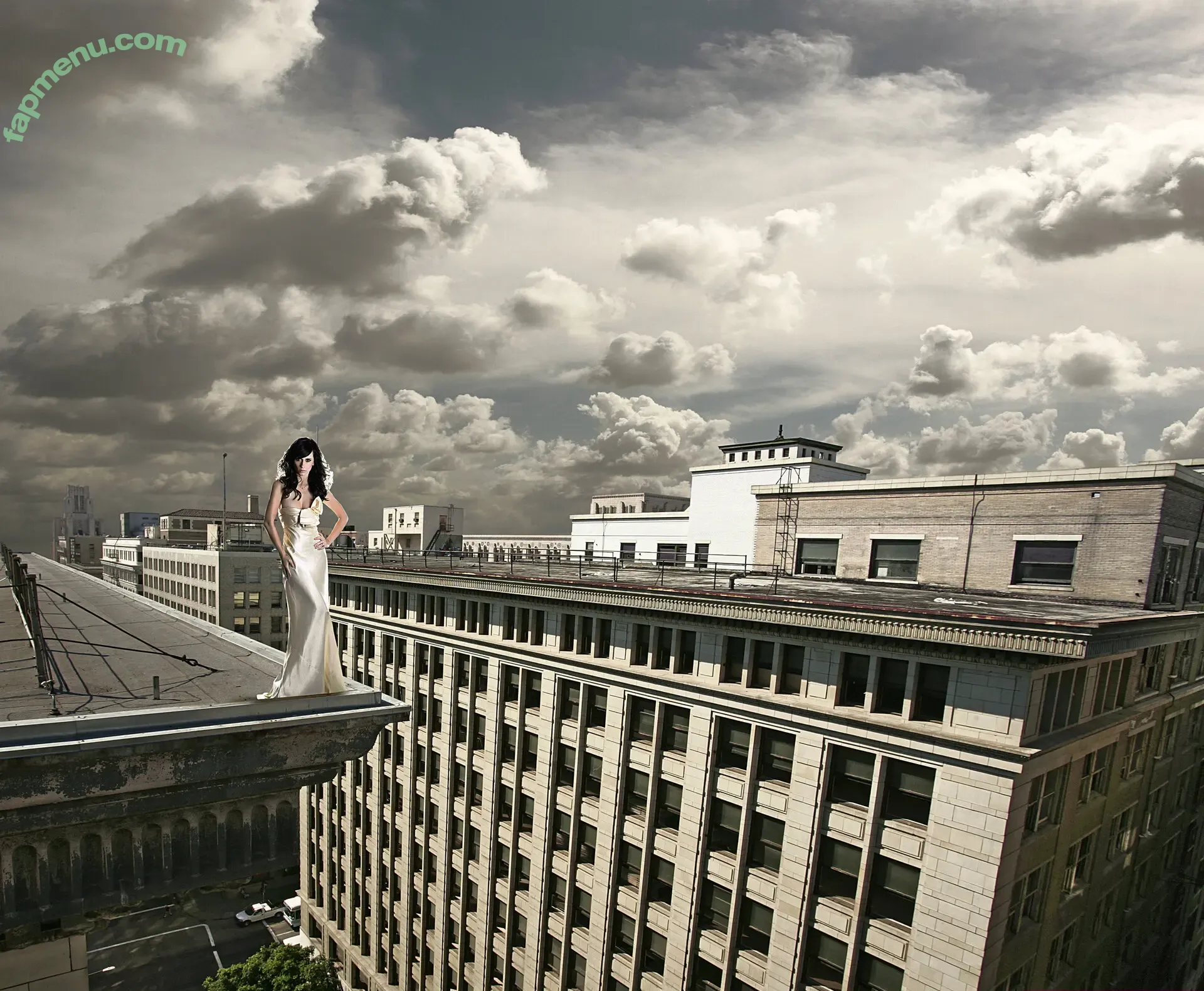 Jennifer Love Hewitt nude photo #0840 (jenniferlovehewitt)