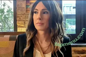 Jennifer Lunden / jennifer_lunden_trans / jenniferlunden nude photo #0057