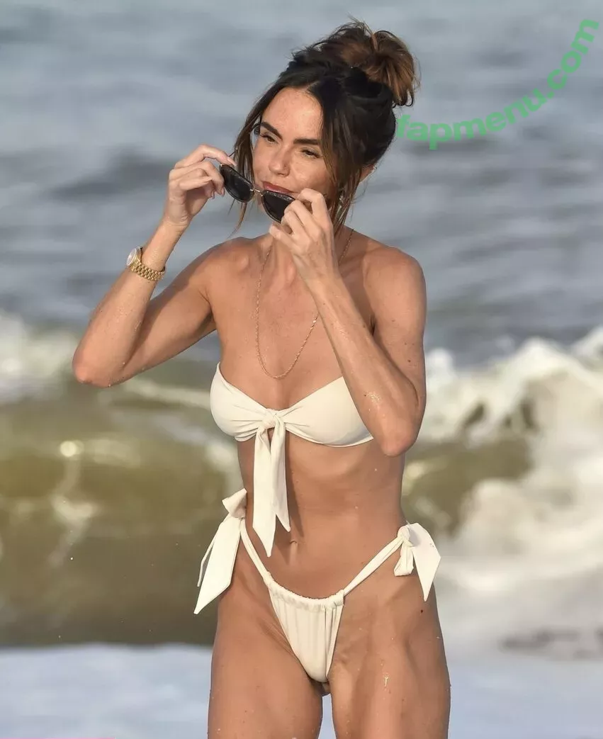 Jennifer Metcalfe nude photo #0630 (missjenjomet)