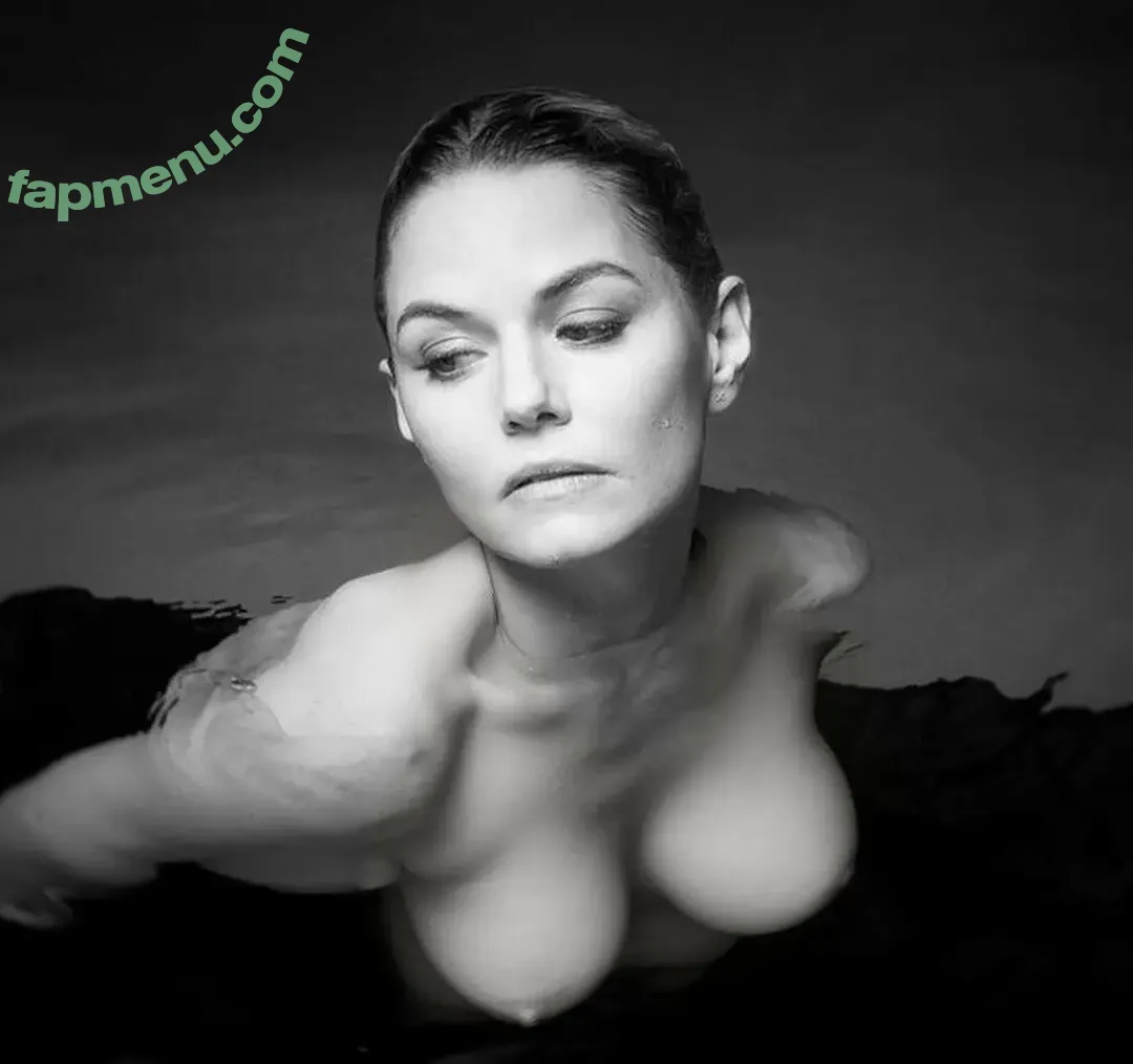 Jennifer Morrison nude photo #0206 (jenmorrisonlive / jennifermorrison)
