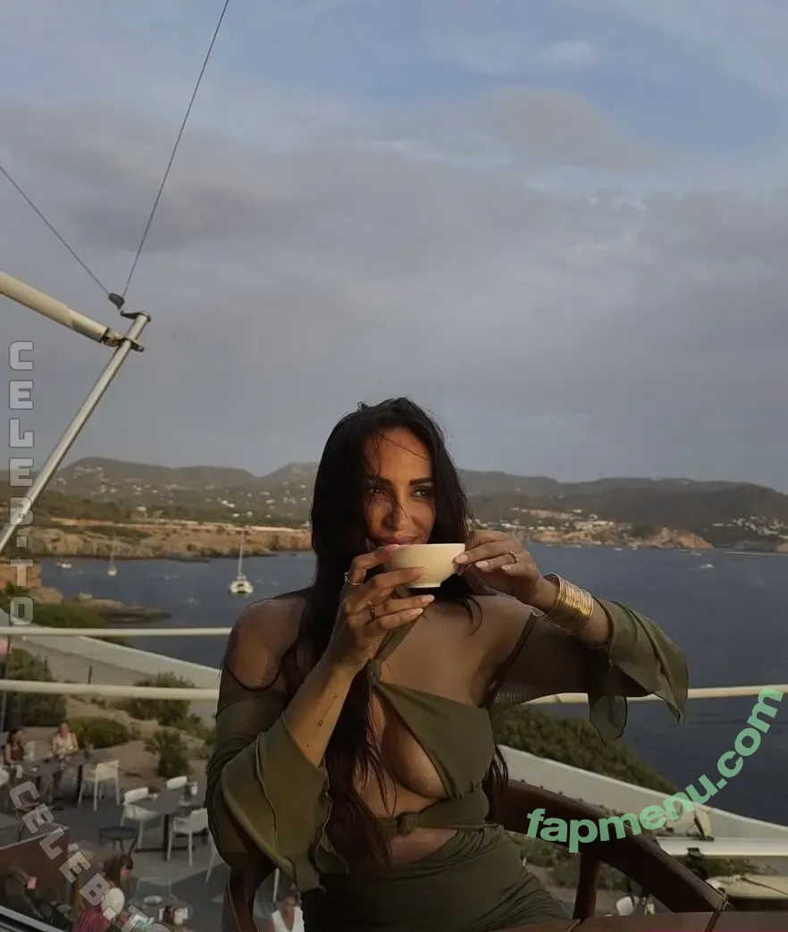 Jennifer Saro nude photo #0203 (jennifer.saro / jennifersaro1)