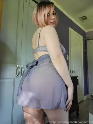 Jennifer Van Damsel / JennVanDamsel / jennifervandamsel nude photo #0096