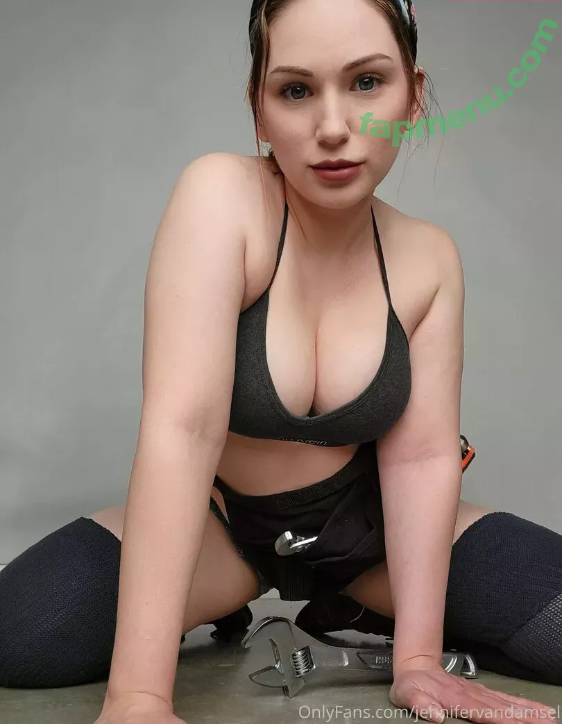 Jennifer Van Damsel nude photo #0141 (JennVanDamsel / jennifervandamsel)