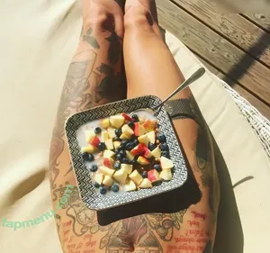 Jennifer Weist / JenniferWeist / yaenniverfromtheblock nude photo #0004