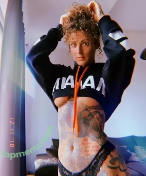 Jennifer Weist / JenniferWeist / yaenniverfromtheblock nude photo #0021