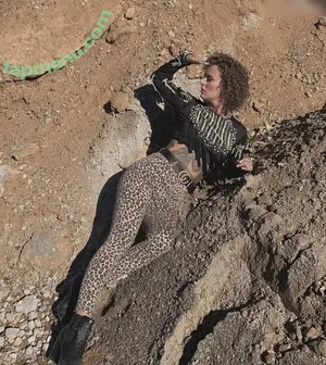 Jennifer Weist / JenniferWeist / yaenniverfromtheblock nude photo #0056