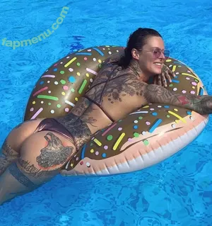 Jennifer Weist / JenniferWeist / yaenniverfromtheblock nude photo #0059