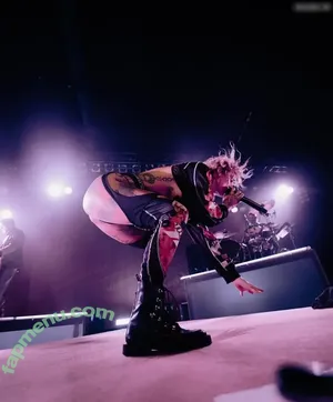 Jennifer Weist / JenniferWeist / yaenniverfromtheblock nude photo #0086