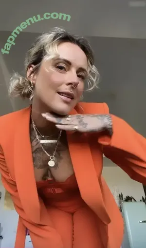 Jennifer Weist / JenniferWeist / yaenniverfromtheblock nude photo #0134