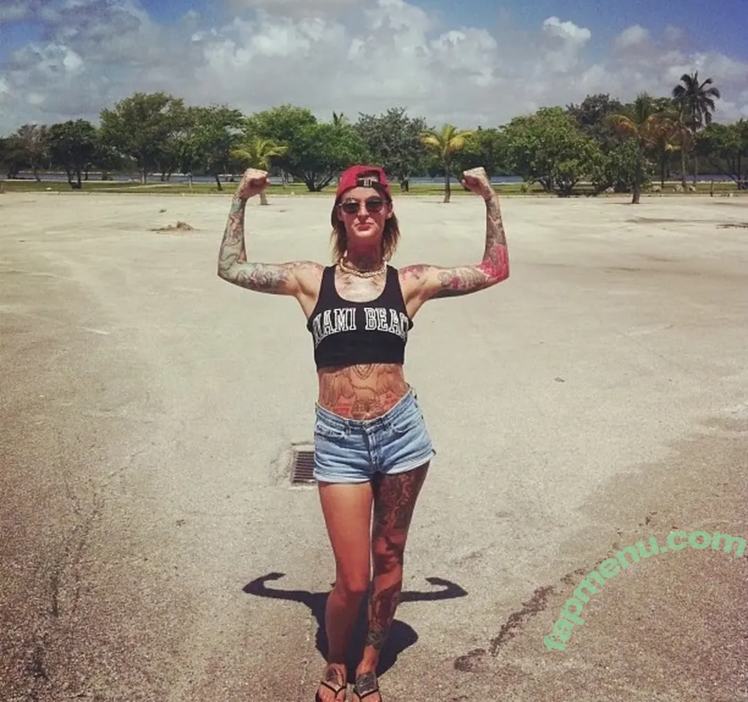 Jennifer Weist nude photo #0002 (JenniferWeist / yaenniverfromtheblock)