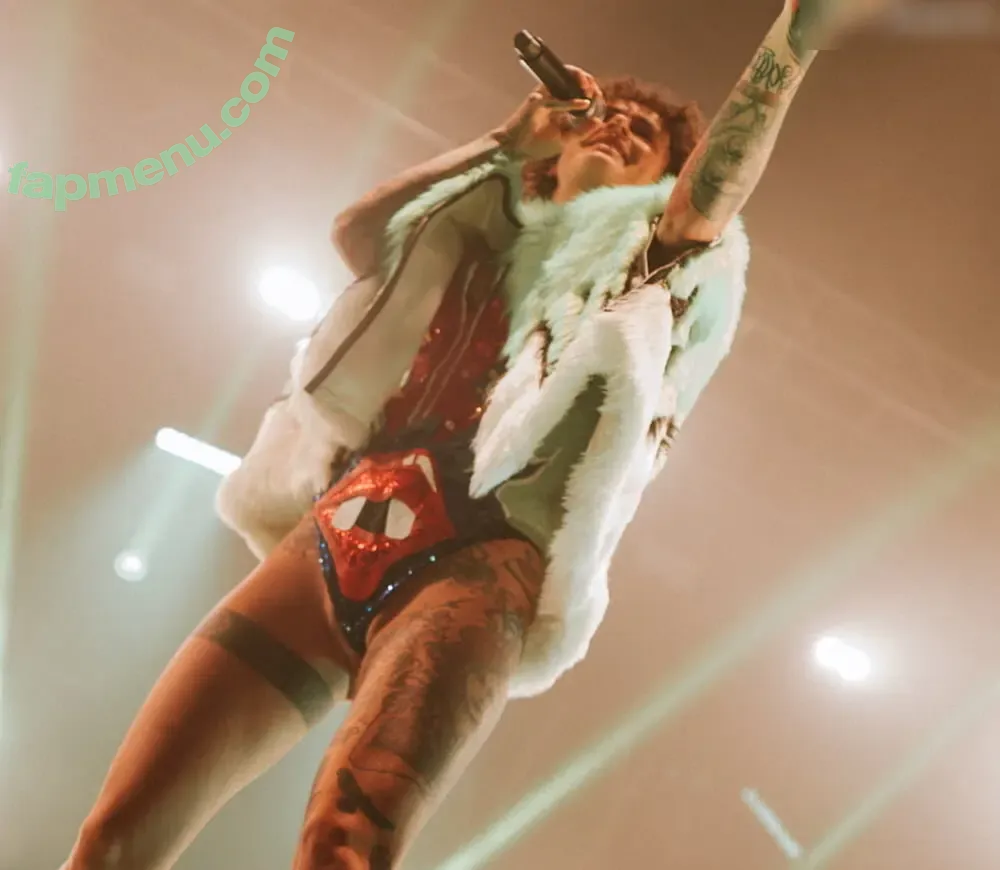 Jennifer Weist nude photo #0009 (JenniferWeist / yaenniverfromtheblock)