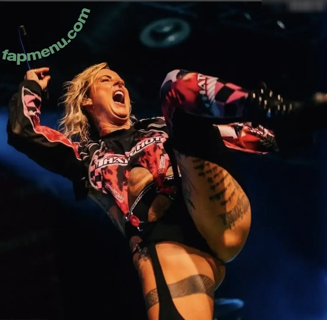 Jennifer Weist nude photo #0082 (JenniferWeist / yaenniverfromtheblock)