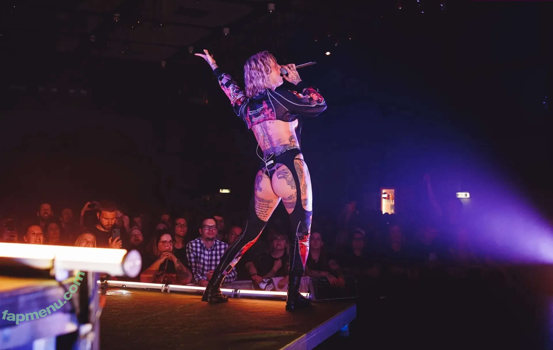 Jennifer Weist nude photo #0084 (JenniferWeist / yaenniverfromtheblock)