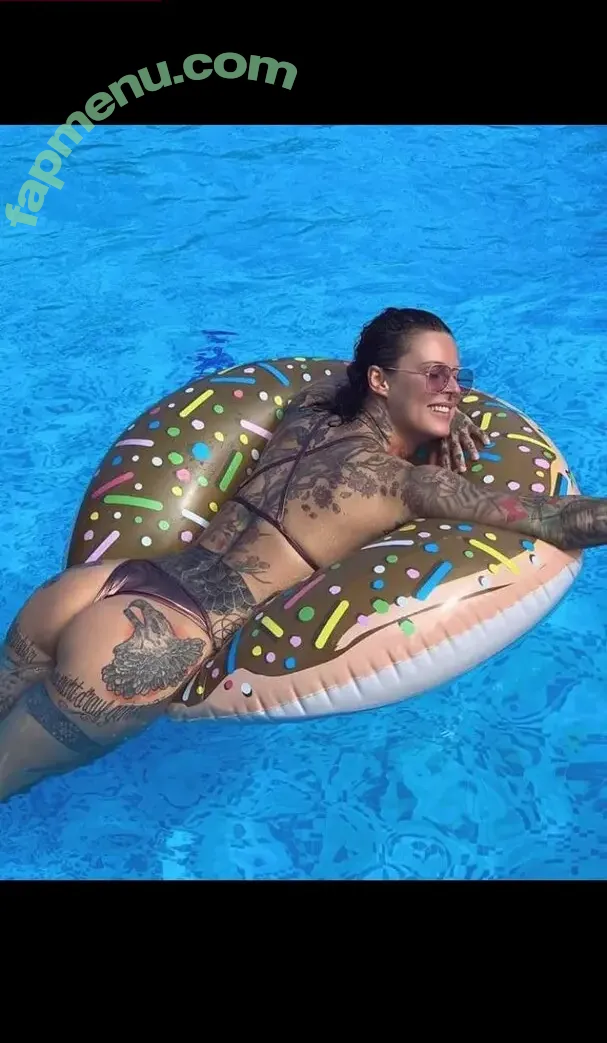 Jennifer Weist nude photo #0100 (JenniferWeist / yaenniverfromtheblock)