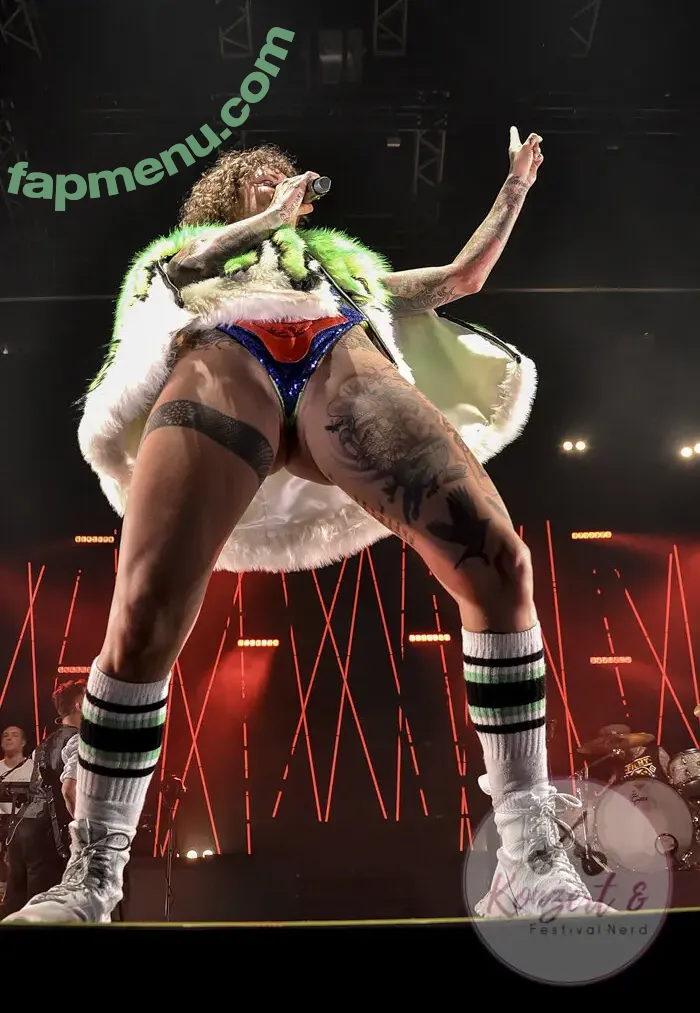 Jennifer Weist nude photo #0127 (JenniferWeist / yaenniverfromtheblock)