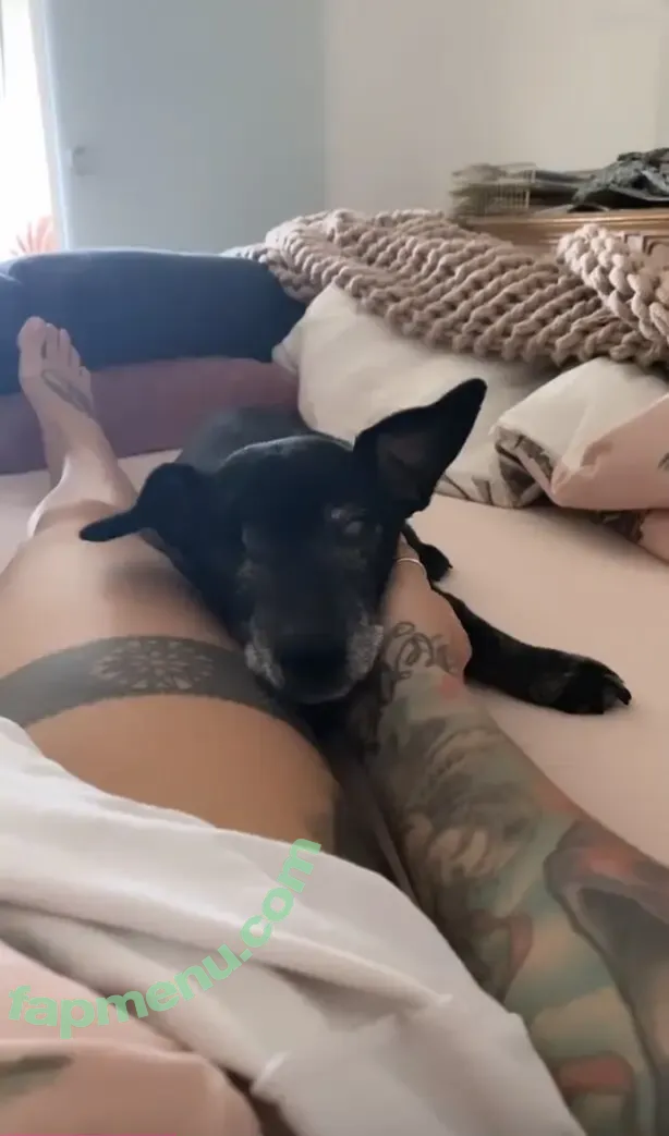 Jennifer Weist nude photo #0135 (JenniferWeist / yaenniverfromtheblock)