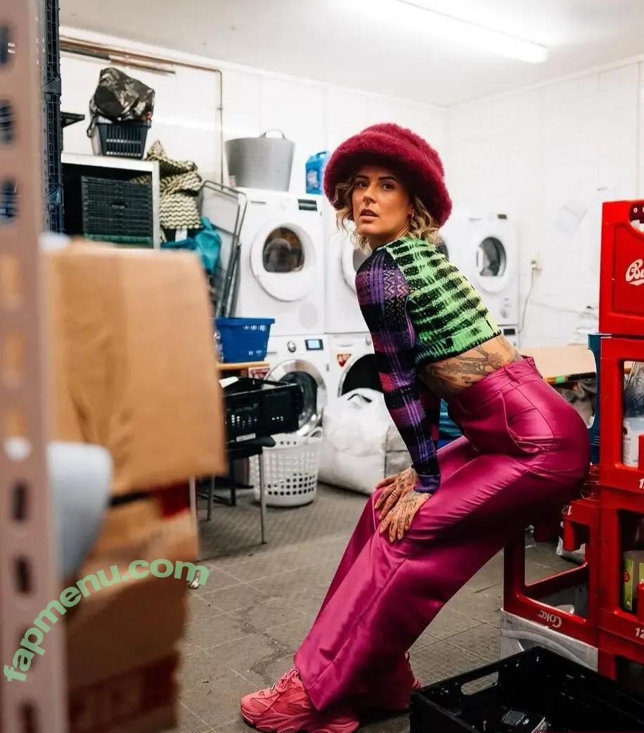 Jennifer Weist nude photo #0149 (JenniferWeist / yaenniverfromtheblock)