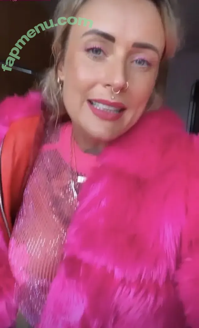 Jennifer Weist nude photo #0171 (JenniferWeist / yaenniverfromtheblock)