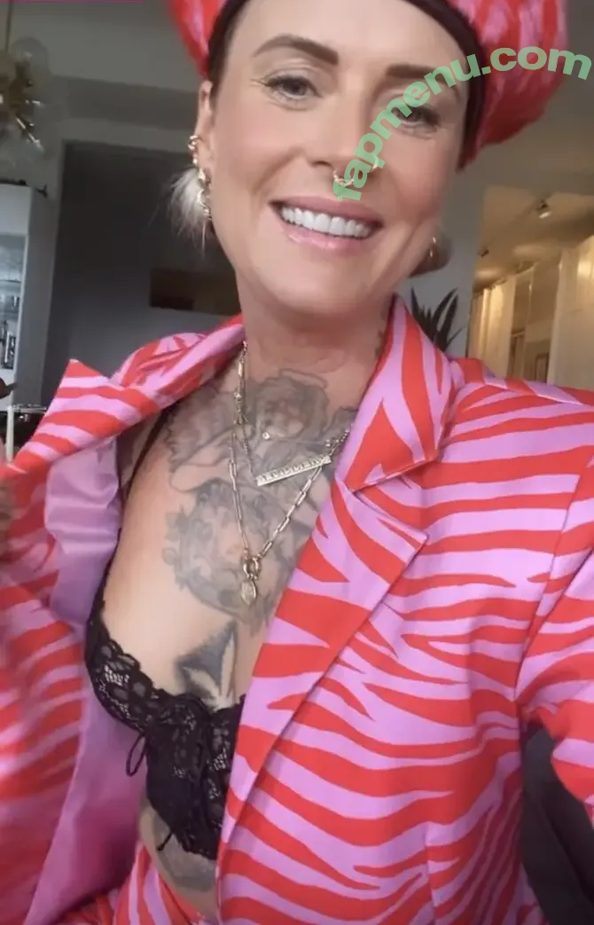 Jennifer Weist nude photo #0206 (JenniferWeist / yaenniverfromtheblock)