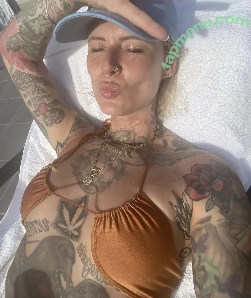 Jennifer Weist nude photo #0245 (JenniferWeist / yaenniverfromtheblock)