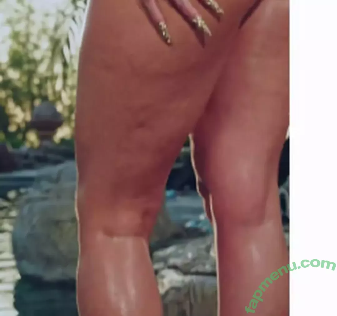 Jennifer White nude photo #1062 (jenniferwhite / jennyfromthebu / jenwhite2.0 / jenwhitexxx)