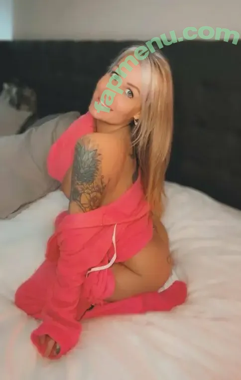 jenniferbarton nude photo #0049 (jennbartontwin)