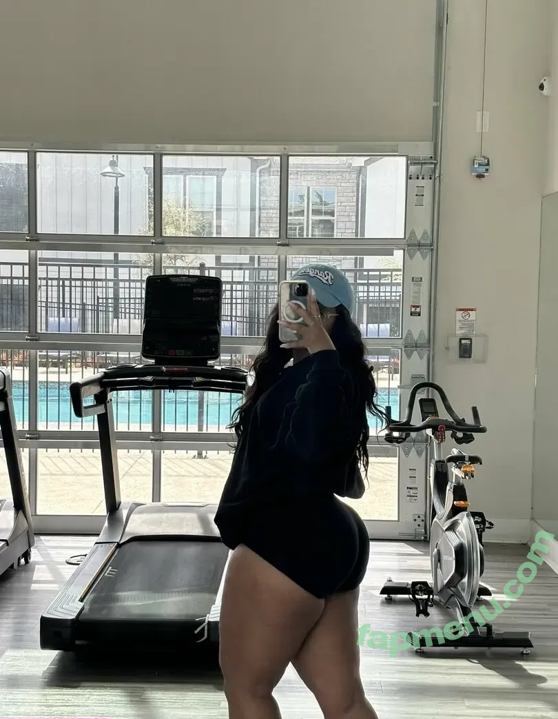 Jennifernicoleeeeee nude photo #0003 (Thickfitjen)