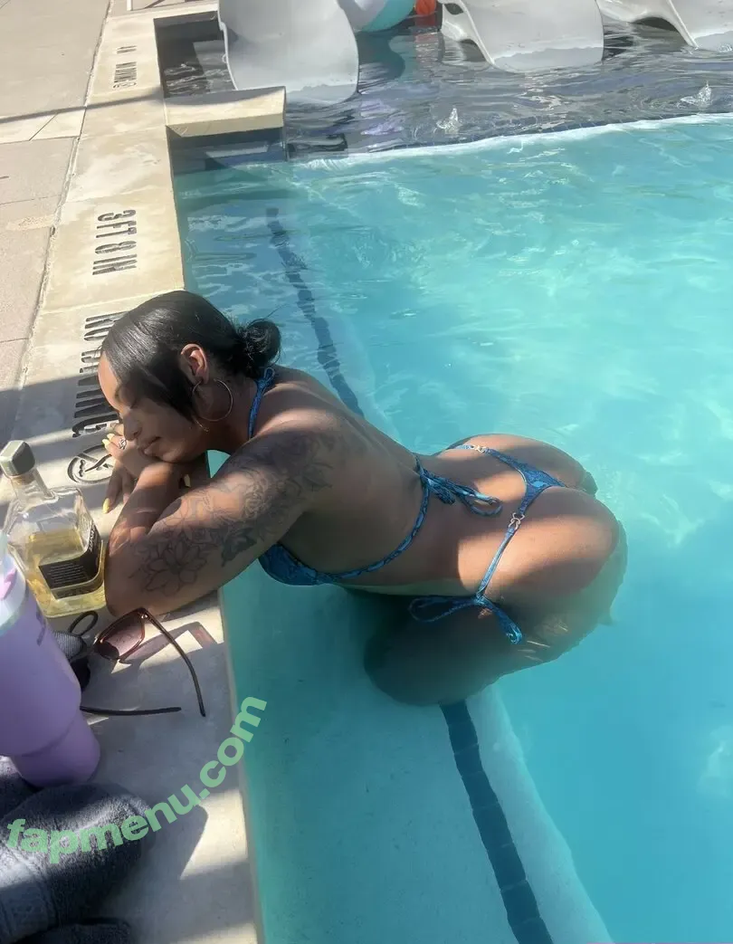 Jennifernicoleeeeee nude photo #0029 (Thickfitjen)