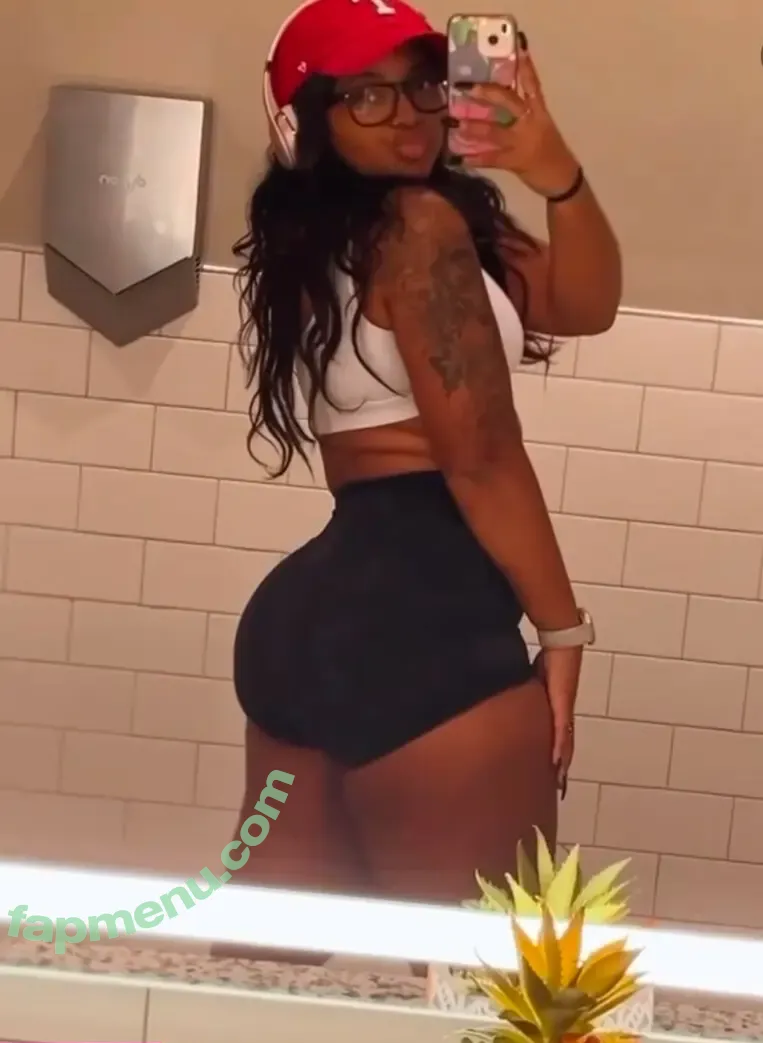 Jennifernicoleeeeee nude photo #0057 (Thickfitjen)