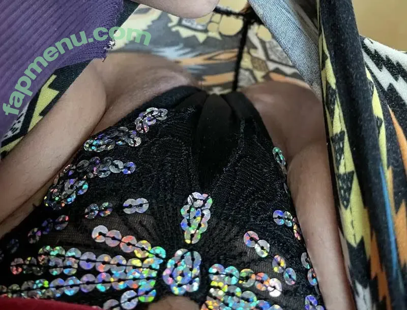 jenniiiiiiii nude photo #0016 (jenni_is_a_whore / jenniiiiii / jenniskinni)