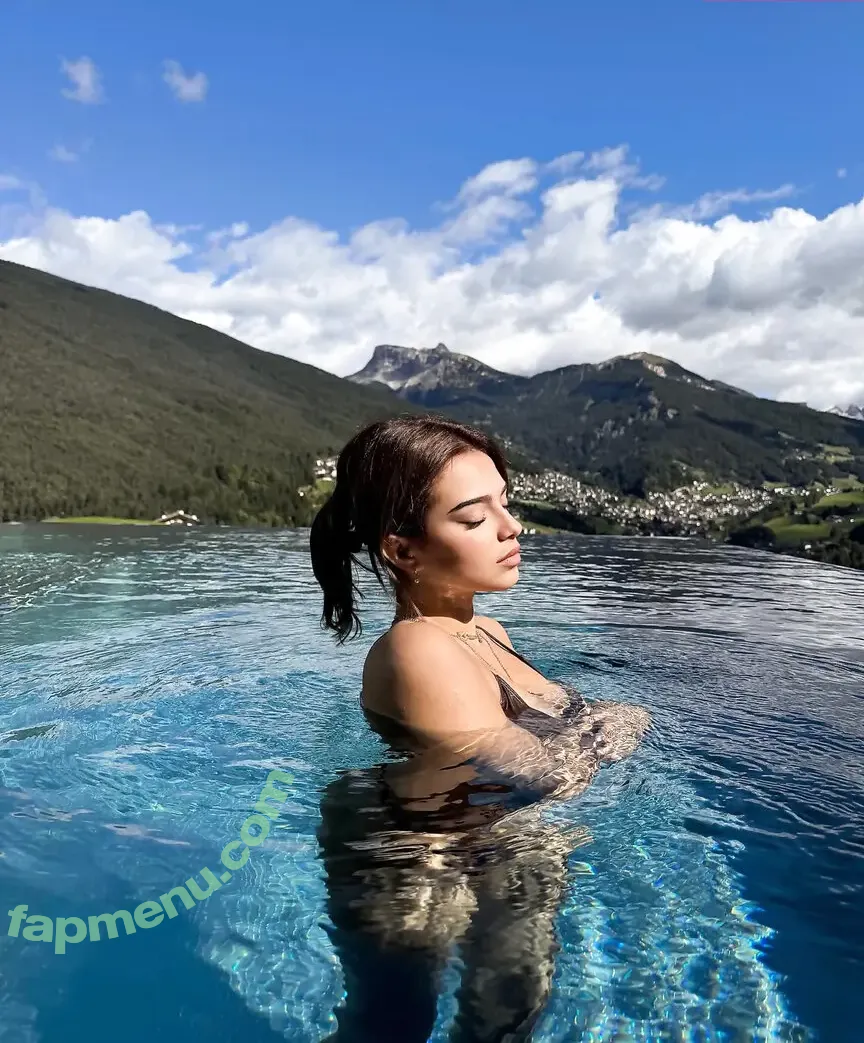 jenniserpi nude photo #0021 (jenniserpi)