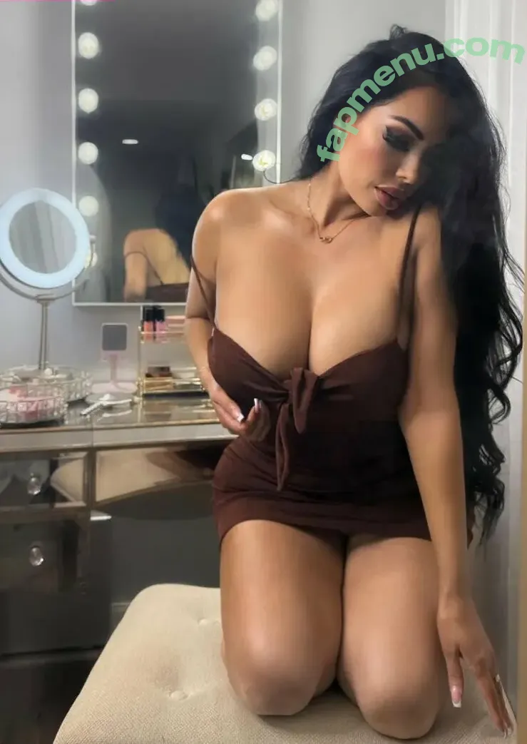 jennmarie nude photo #0004 (jennmarie)
