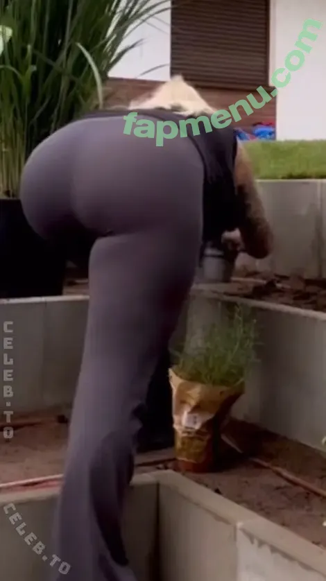 Jenny Frankhauser nude photo #0239 (JennyFrankhauser / jenny_frankhauser)