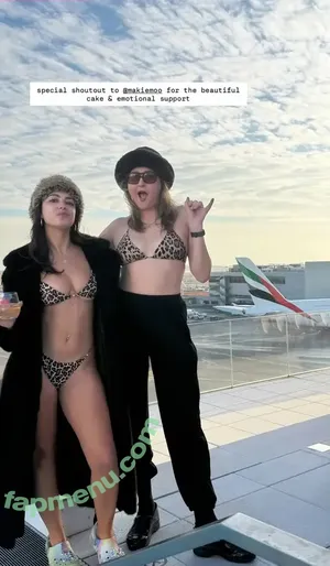 Jenny Gorelick / jennycestquoi / jennygorelick nude photo #0007