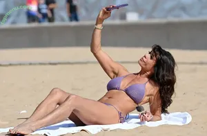 Jenny Powell / jennypowelltv nude photo #0430