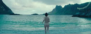 Jenny Slate / jennyslate nude photo #0032