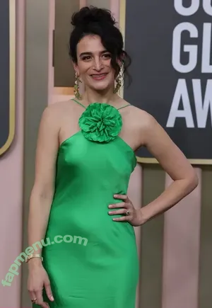 Jenny Slate / jennyslate nude photo #0043