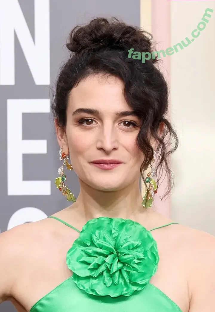 Jenny Slate nude photo #0051 (jennyslate)