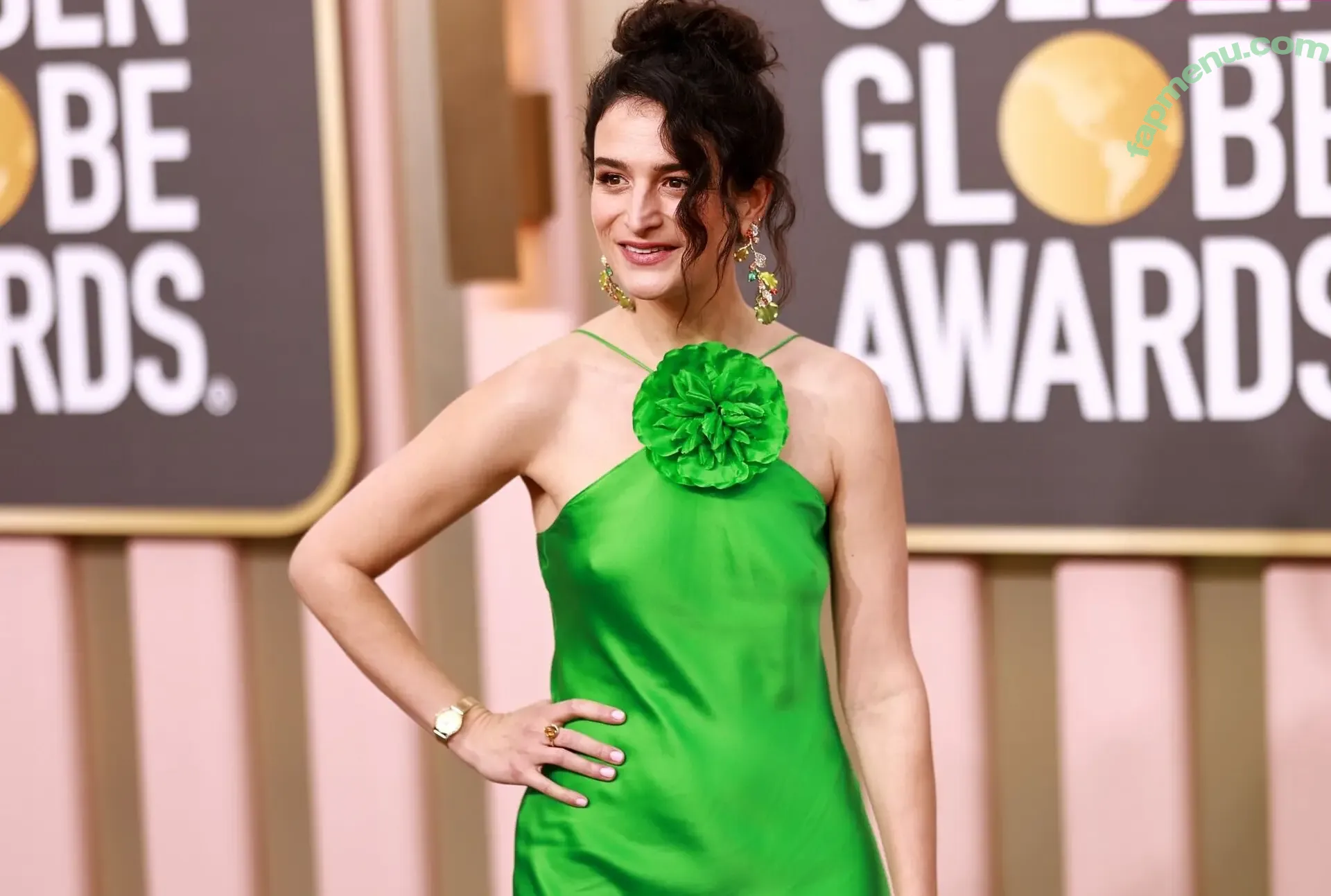 Jenny Slate nude photo #0052 (jennyslate)