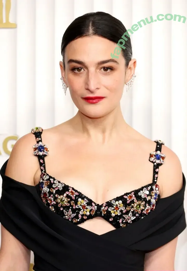 Jenny Slate nude photo #0074 (jennyslate)