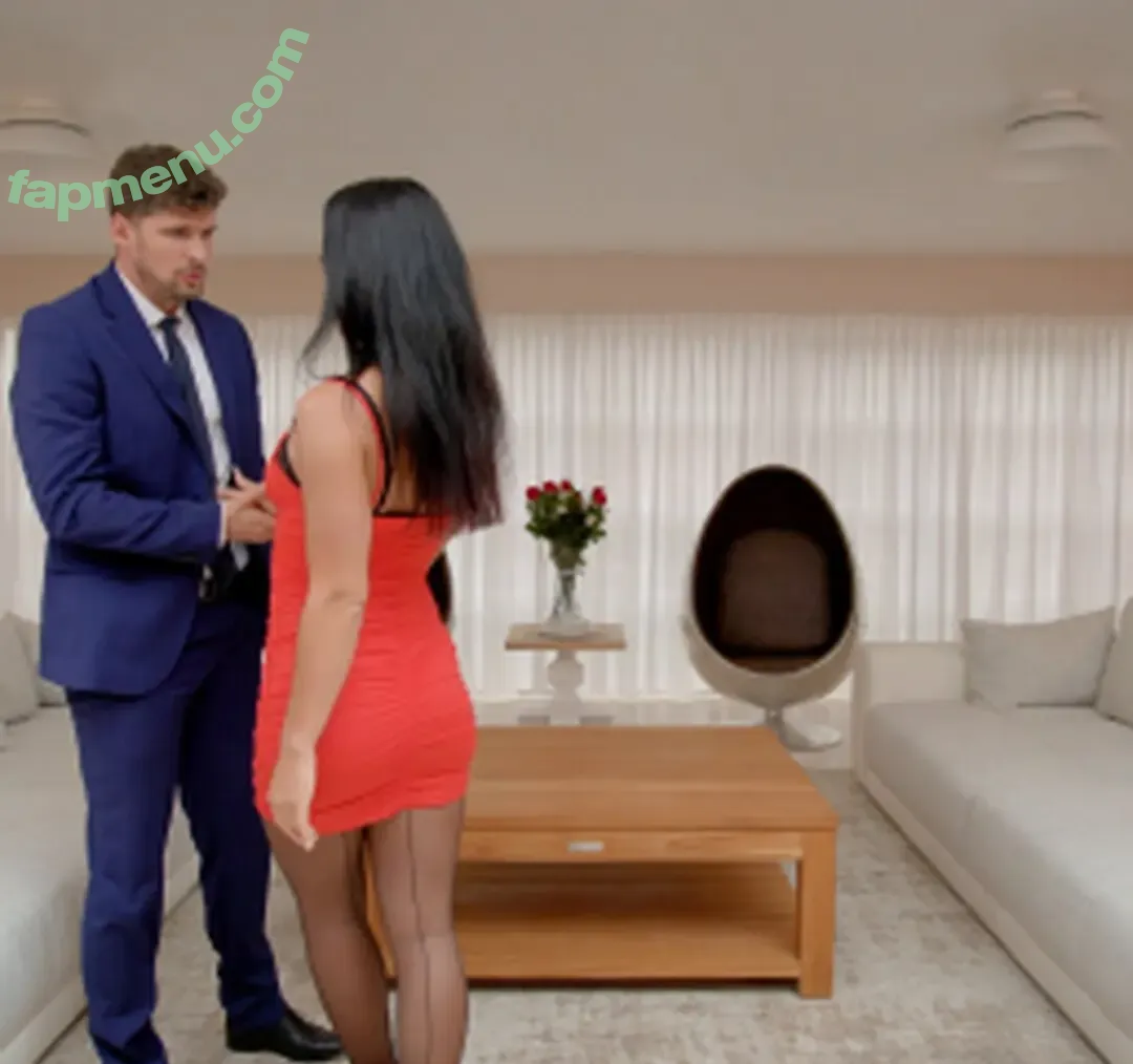 Jenny Wild nude photo #0050 (JennyWild14 / jenny.wildd / jennywild)