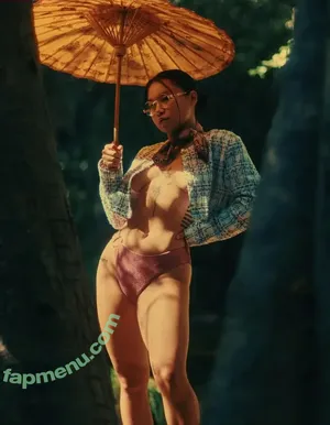 Jenny Zhang / jennybagel / sakurabubbleyum / sakurazhangxo nude photo #0015