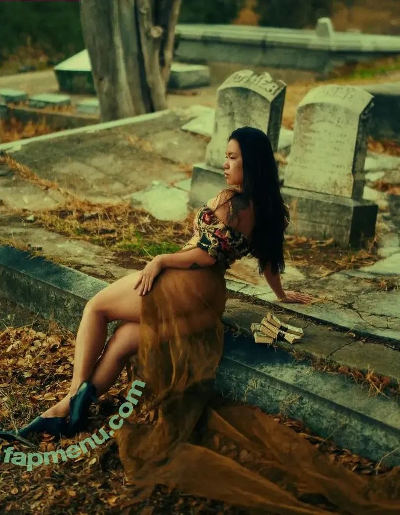 Jenny Zhang nude photo #0024 (jennybagel / sakurabubbleyum / sakurazhangxo)