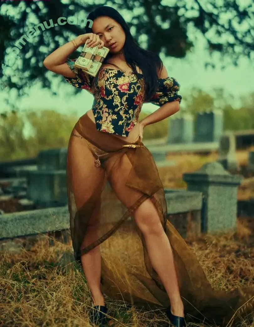 Jenny Zhang nude photo #0037 (jennybagel / sakurabubbleyum / sakurazhangxo)