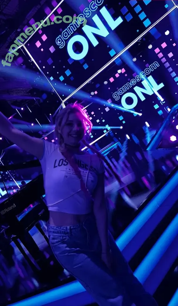 JenNyan nude photo #0275 (ijennyan / jen.nyan / xjennyan)