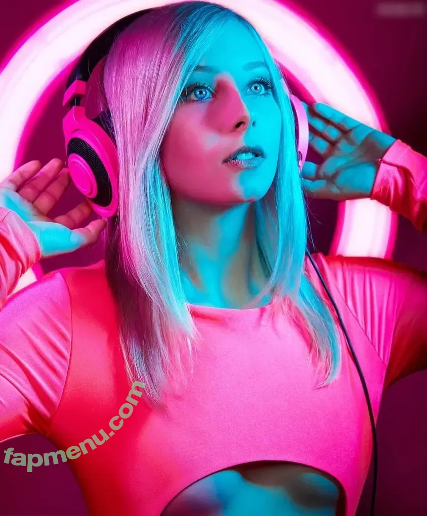 JenNyan nude photo #0288 (ijennyan / jen.nyan / xjennyan)