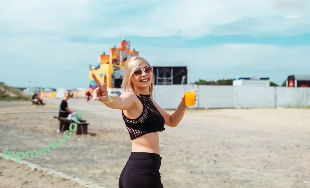 JenNyan nude photo #0293 (ijennyan / jen.nyan / xjennyan)