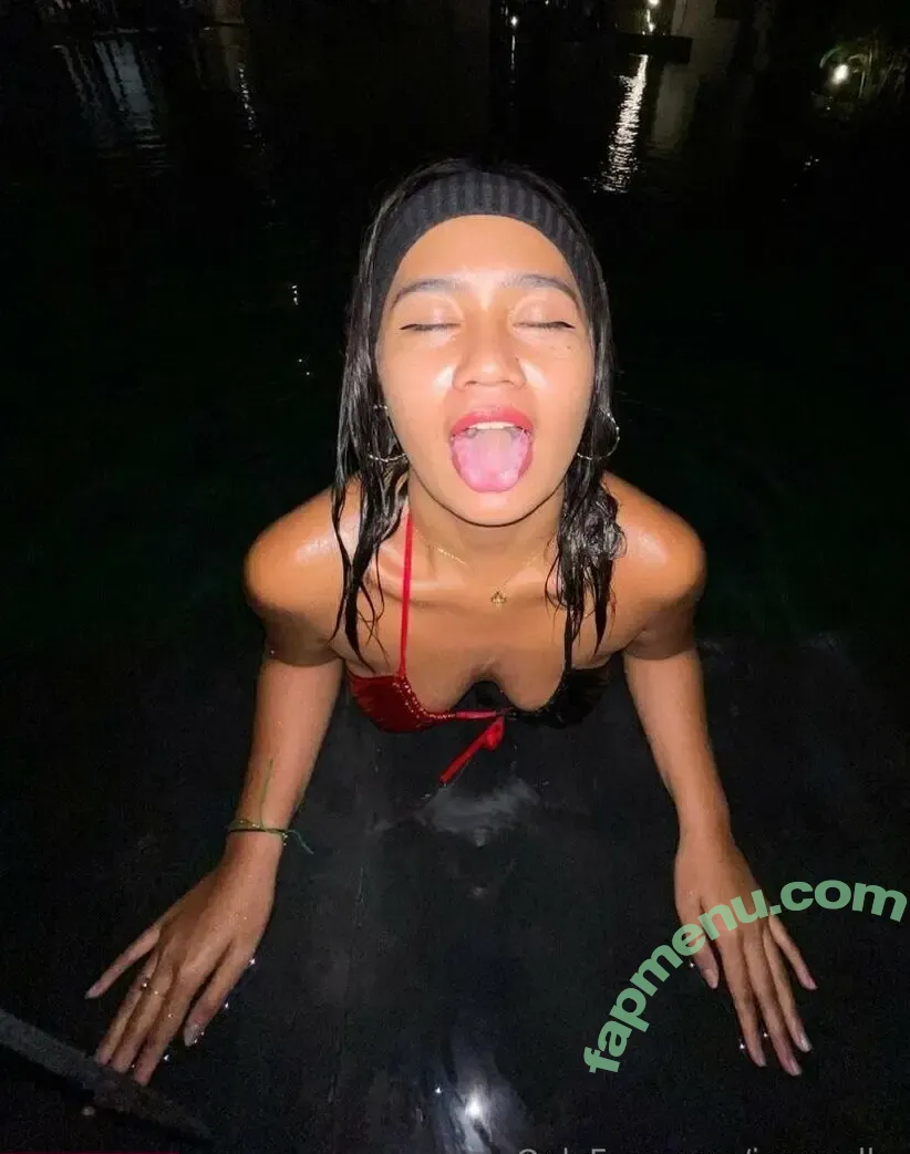 jennyclln nude photo #0009 (jennylinnnn)